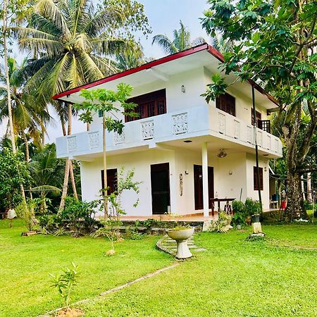 Seaside Coco Villa Берувала Екстериор снимка