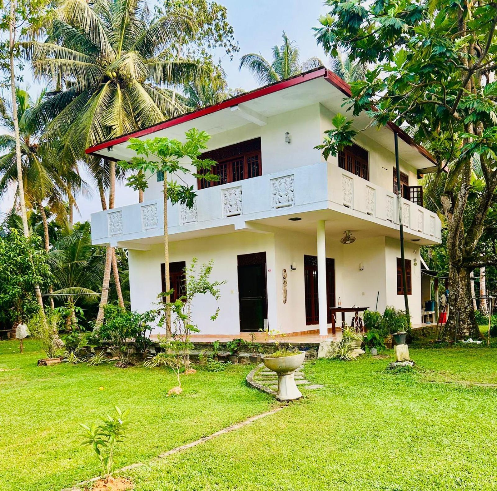 Seaside Coco Villa Берувала Екстериор снимка